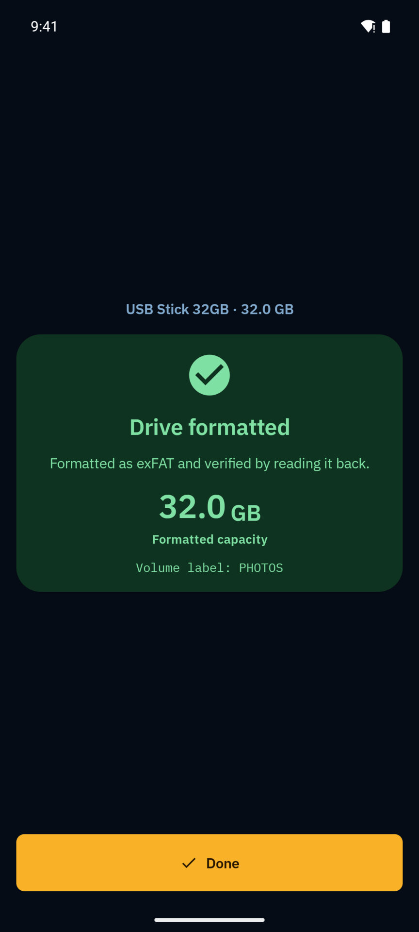 DriveForge after formatting: the 32 GB stick formatted as exFAT and verified by reading it back.