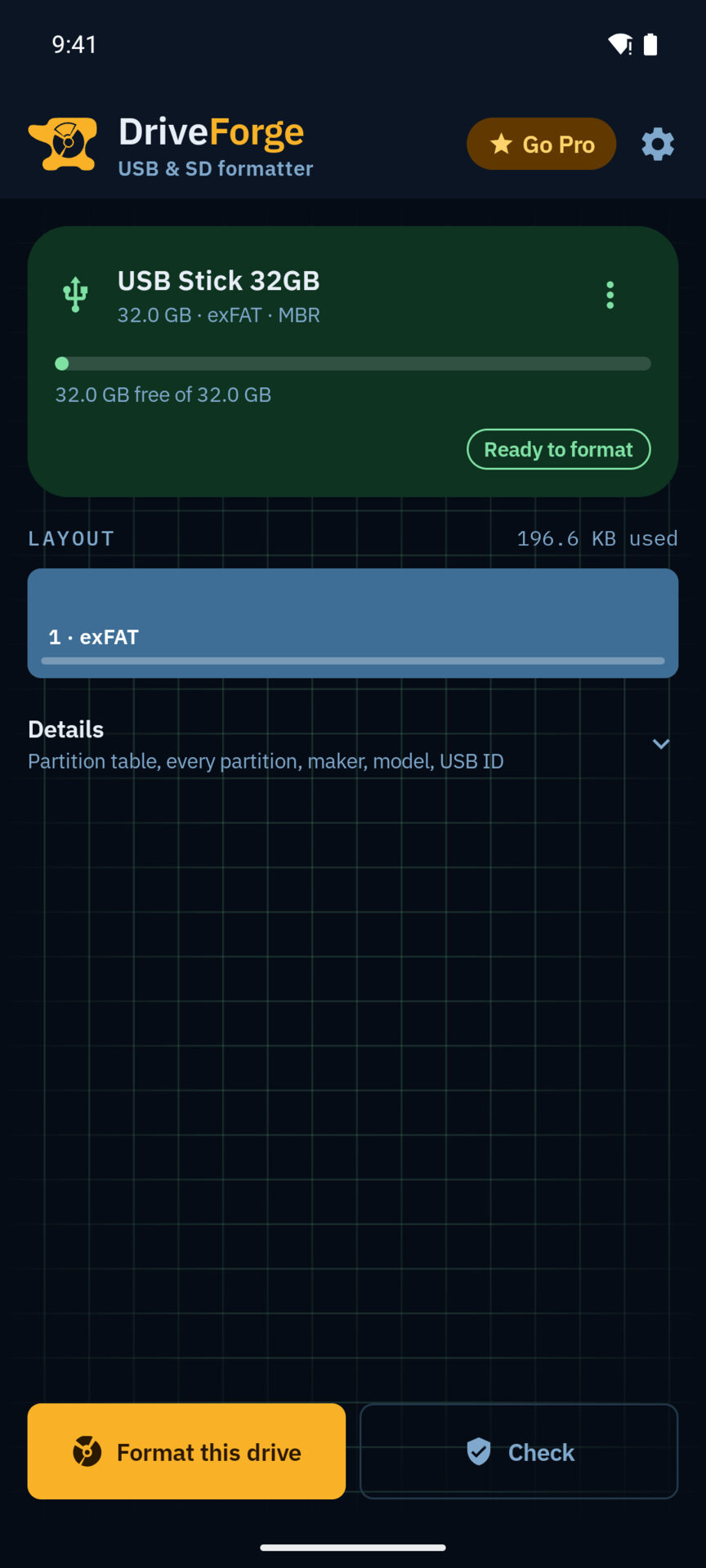 DriveForge's home screen: a 32 GB USB stick ready to format, its exFAT layout drawn as a bar, above the Format this drive and Check buttons.
